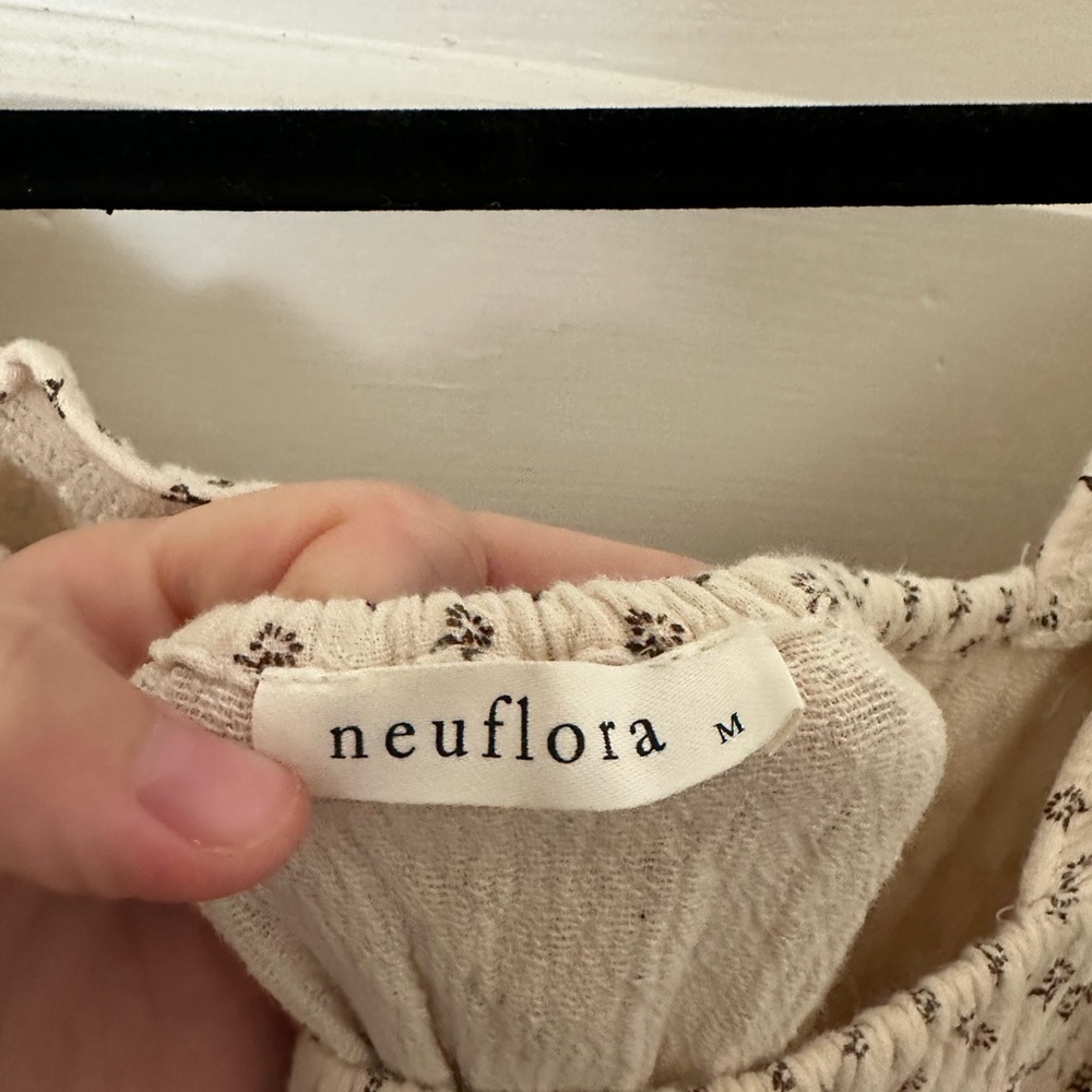Neuflora Angela Dress - Picture 6 of 7